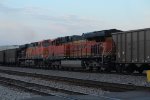 BNSF 6241 & BNSF 5724 Mid Train DP